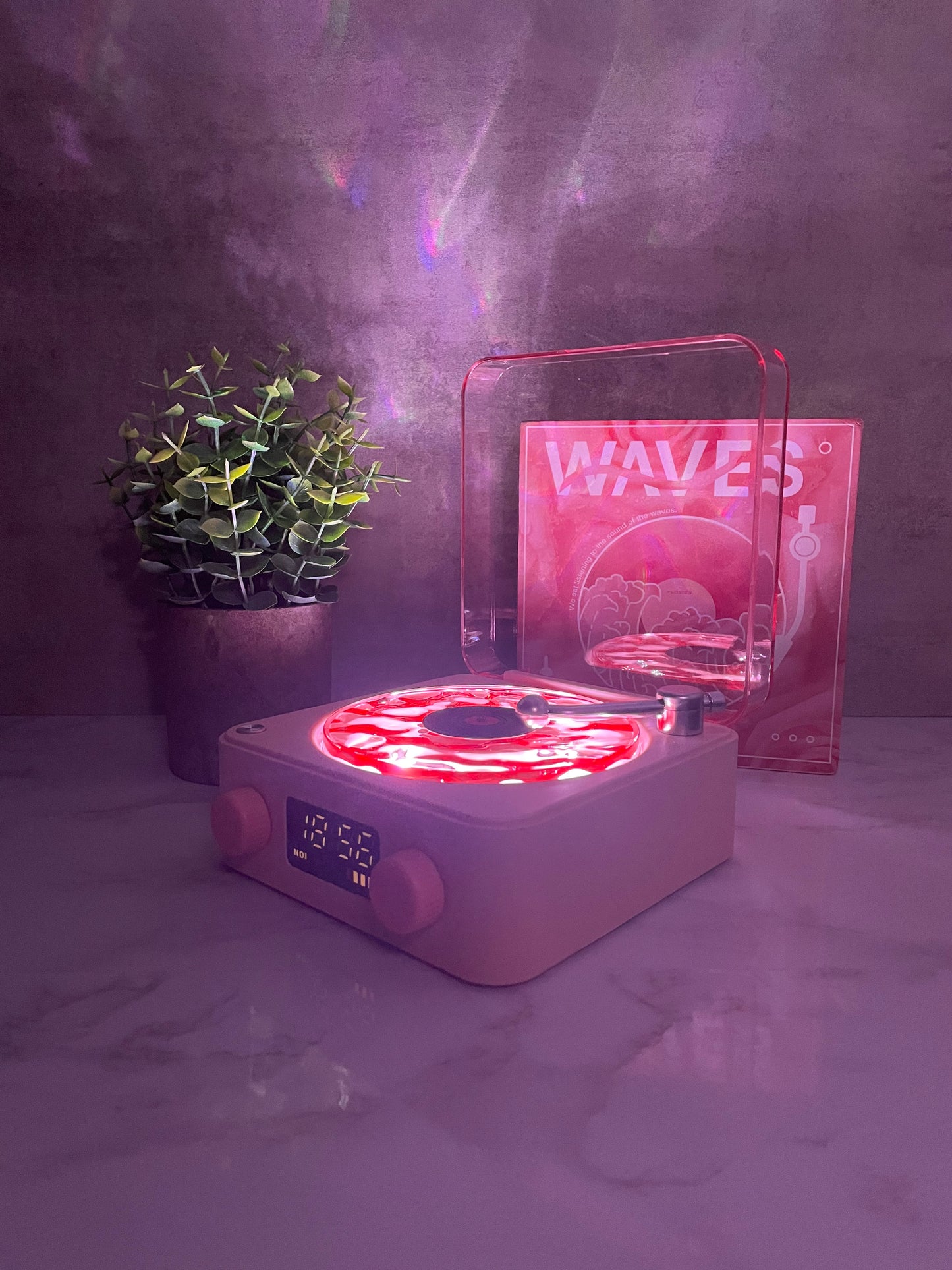 Lumena™ Retro Wave